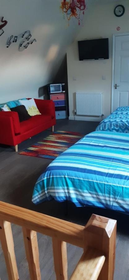 The Saracens Head The Conkera Apartment Chapel Saint Leonards Bagian luar foto
