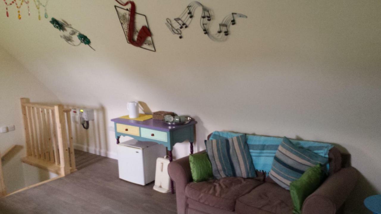 The Saracens Head The Conkera Apartment Chapel Saint Leonards Bagian luar foto